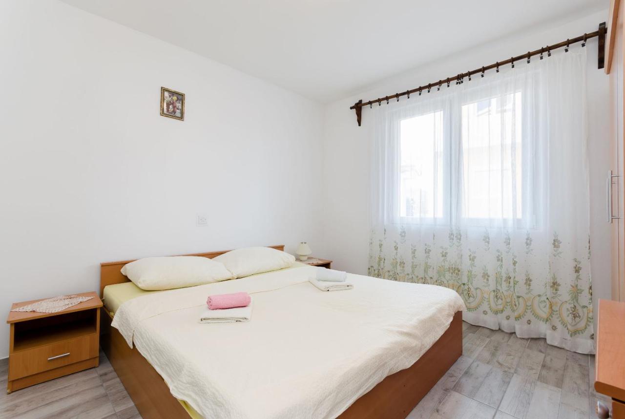 Apartments Danica Lopar Ngoại thất bức ảnh