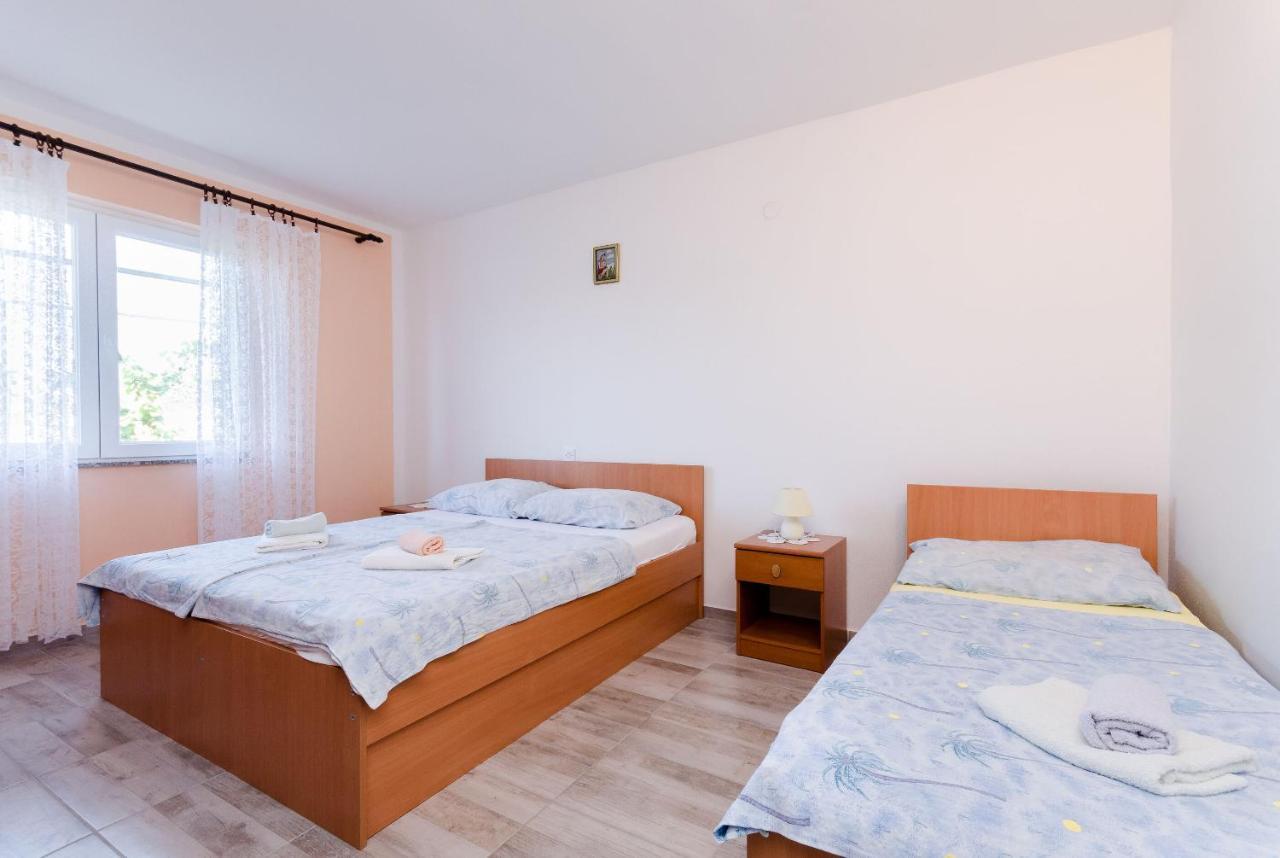 Apartments Danica Lopar Ngoại thất bức ảnh