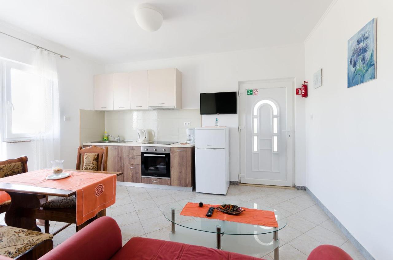 Apartments Danica Lopar Ngoại thất bức ảnh